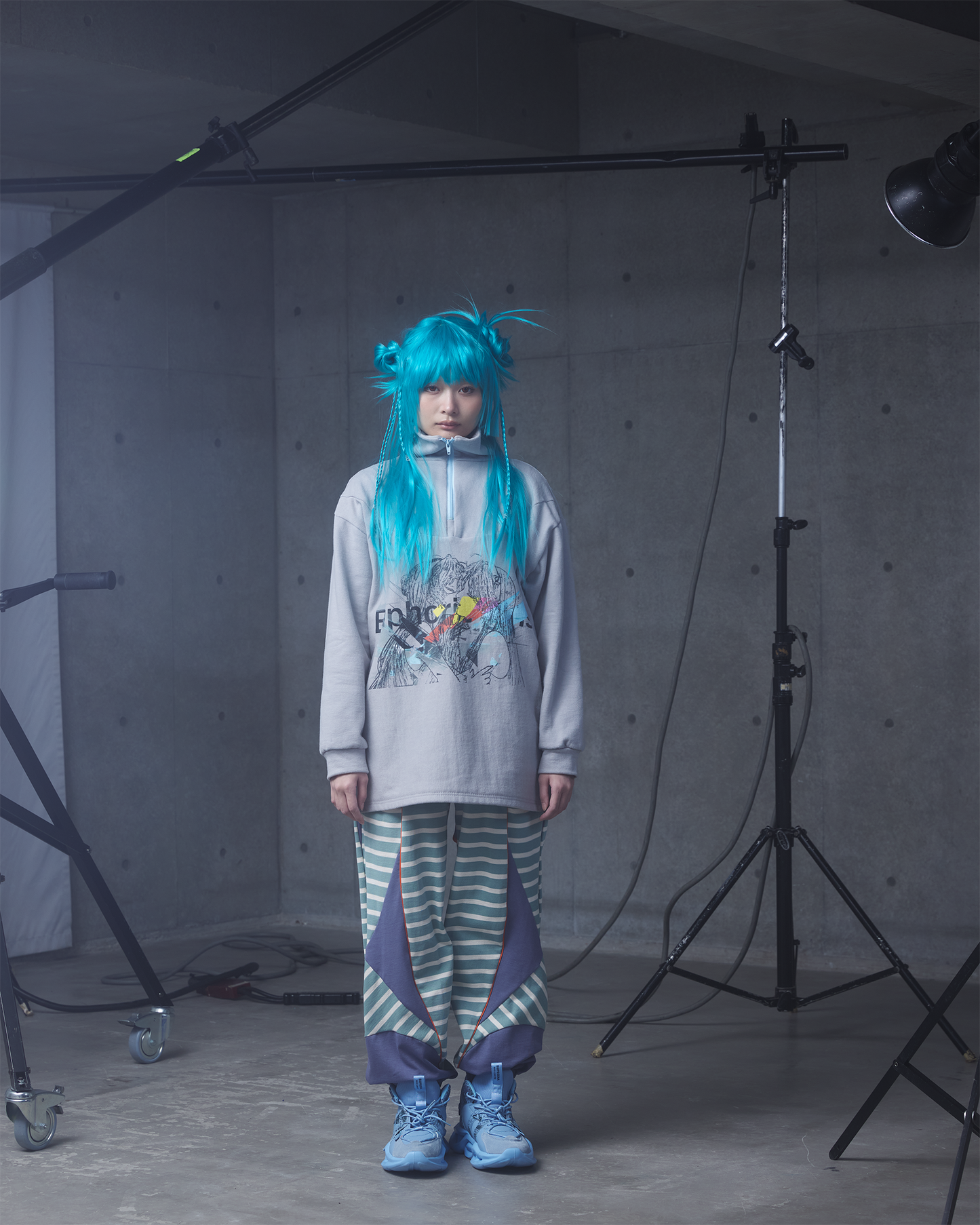 Border sweat pants