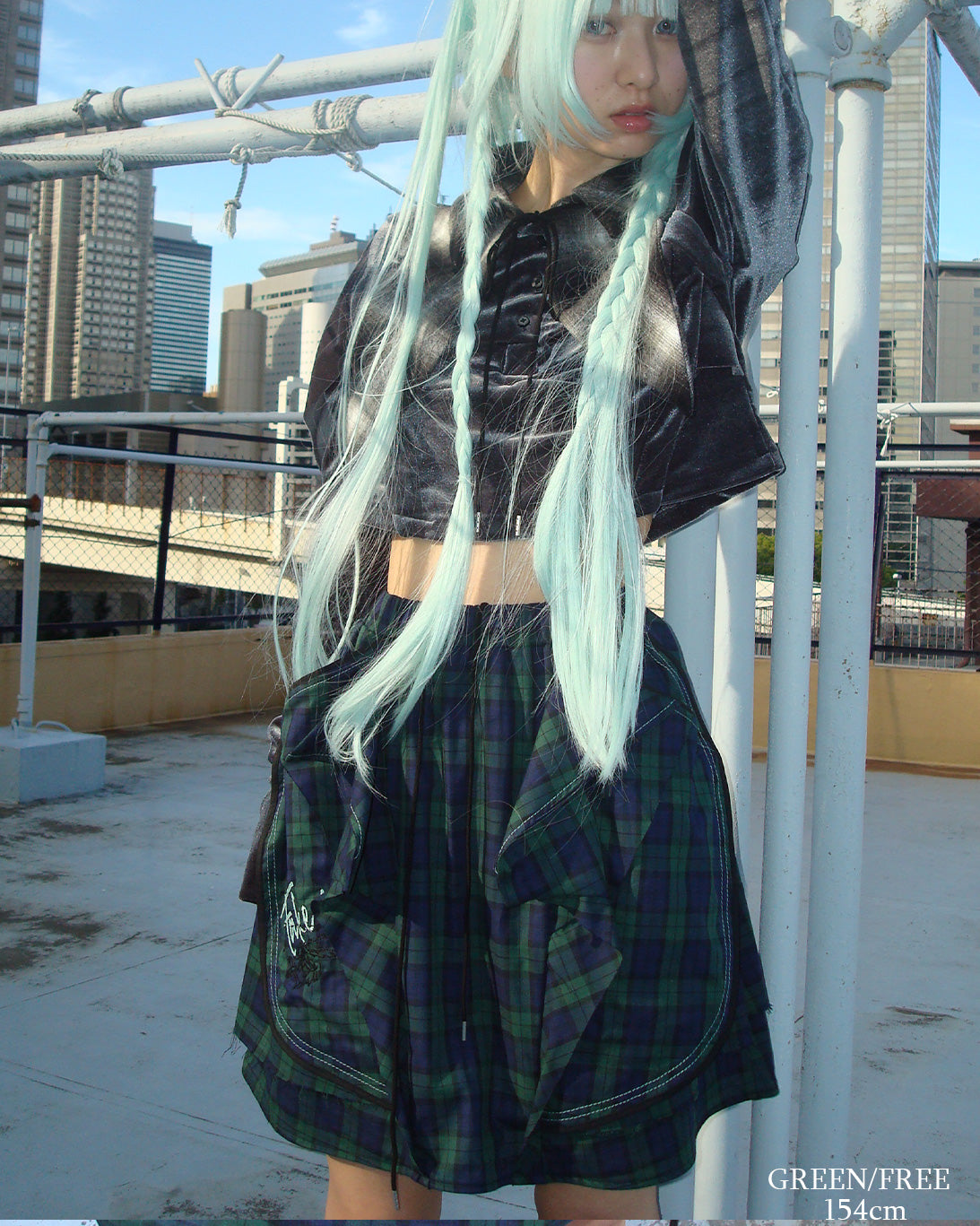 26AWPRE-ORBIT POCKETED CHECK SKIRT