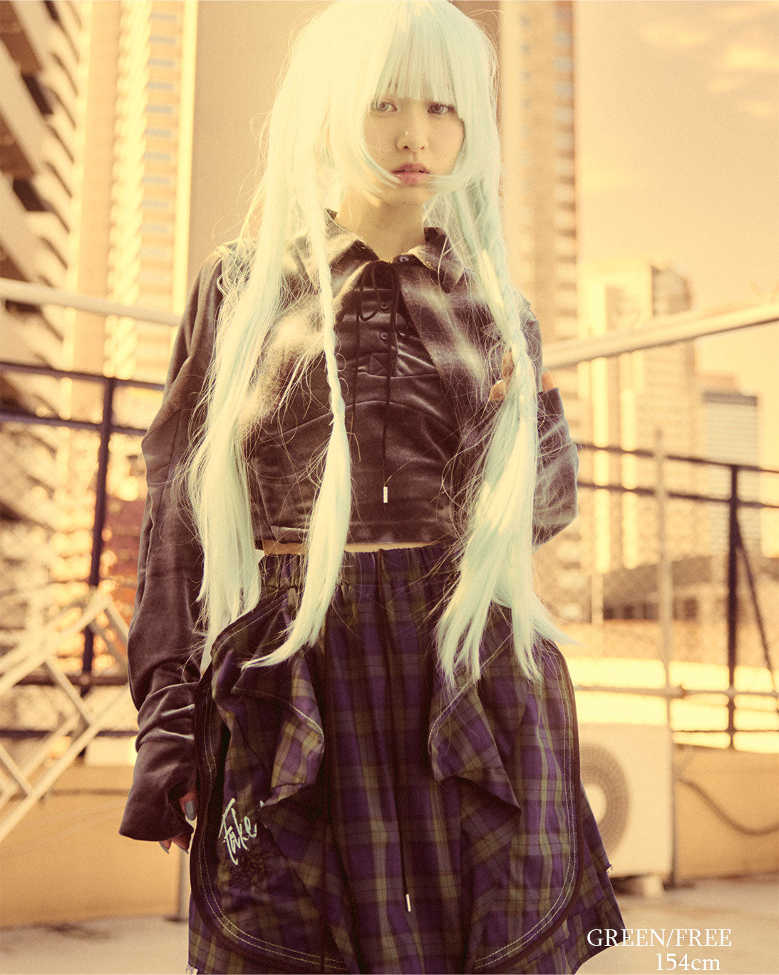 26AWPRE-ORBIT POCKETED CHECK SKIRT