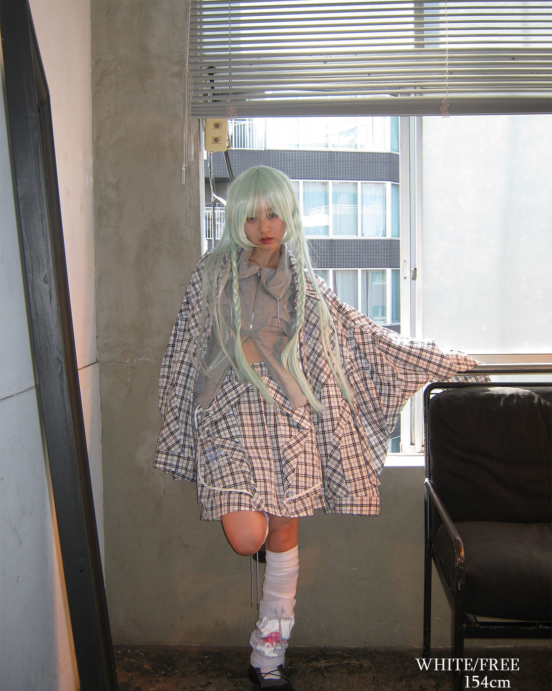 26AWPRE-ORBIT POCKETED CHECK SKIRT