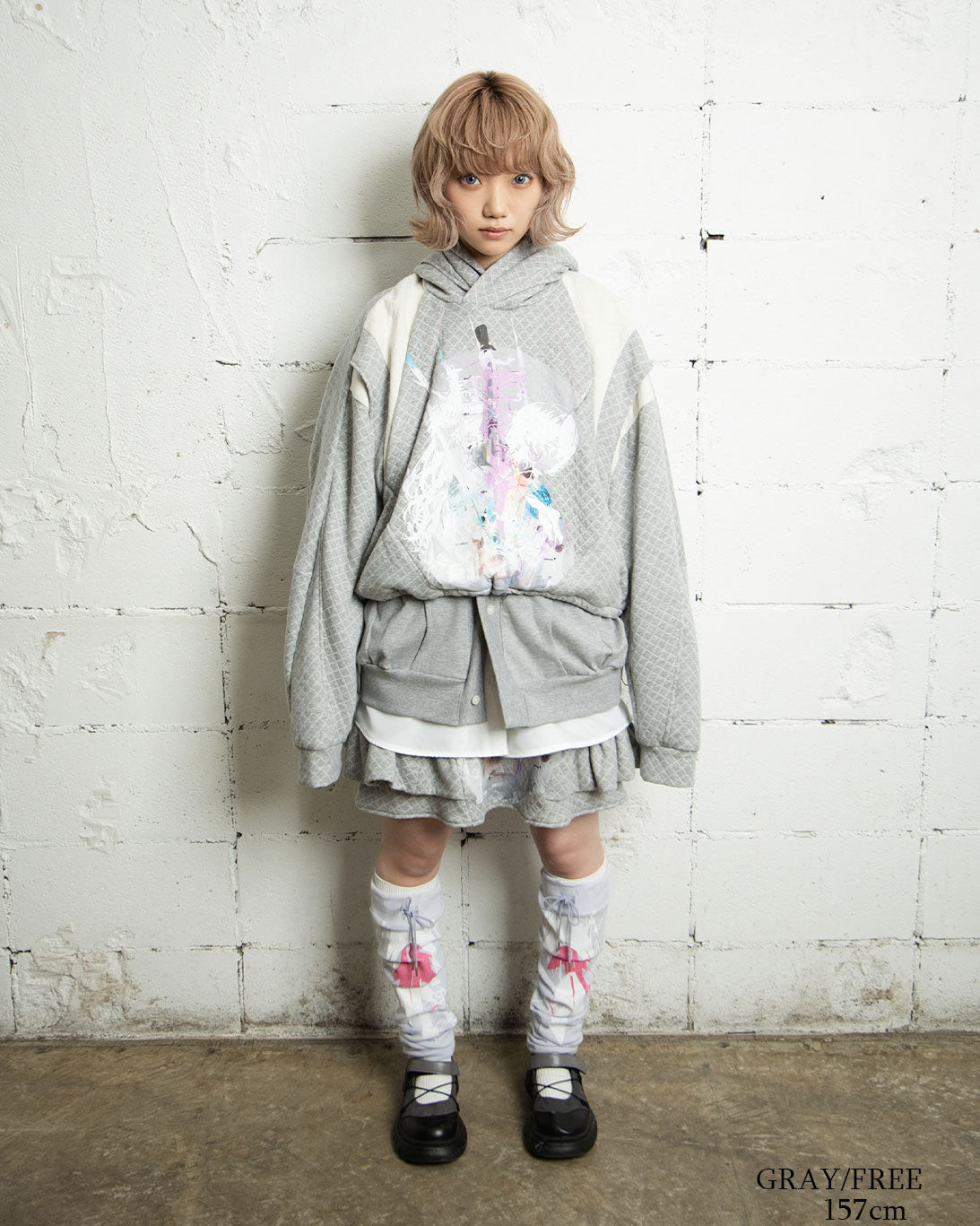 26AWPRE-GRAPHIC QUILTED CROSS HOODIE