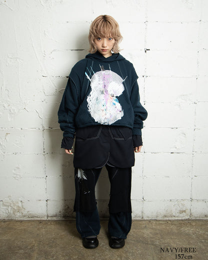 26AWPRE-GRAPHIC QUILTED CROSS HOODIE