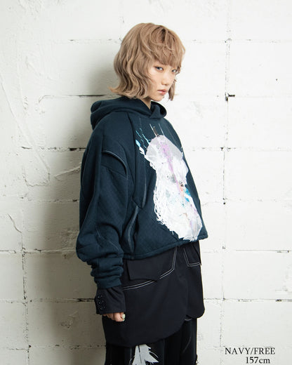 26AWPRE-GRAPHIC QUILTED CROSS HOODIE