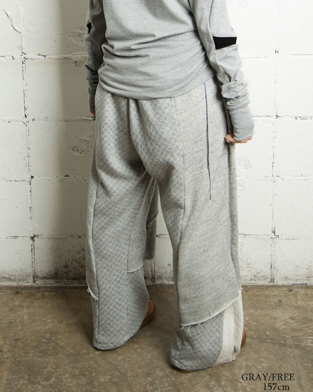 【前金30%】26AWPRE-GRAPHIC LAYER SWEAT 3D PANTS