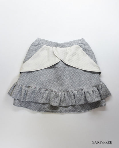【前金30%】26AWPRE-GRAPHIC QUILTED RUFFLE SKIRT