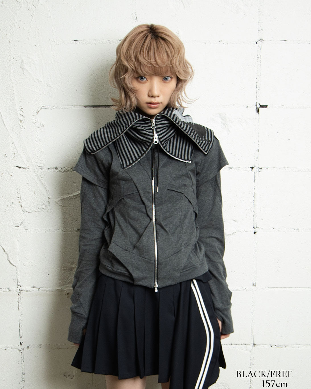 26AWPRE-GRAPHIC RIB NECK WARMER
