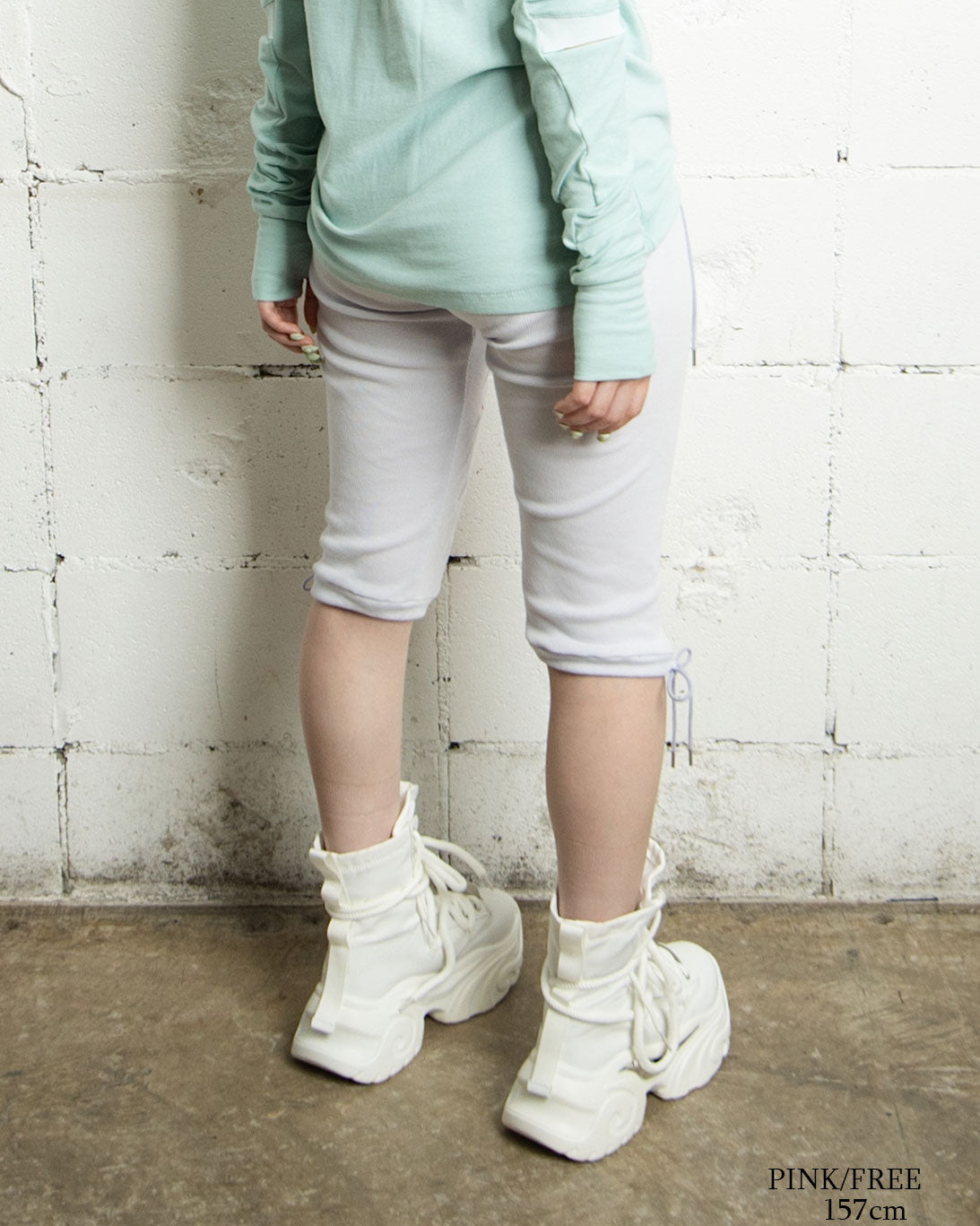 26AWPRE-GRAPHIC RIB CROPPED LEGGINGS