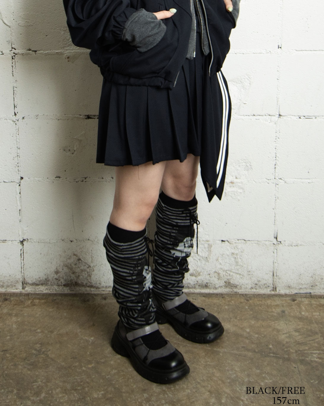 26AWPRE-GRAPHIC RIB LEG WARMERS