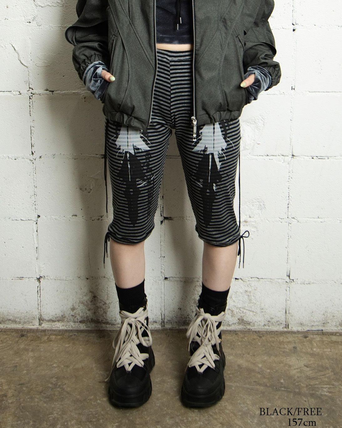 26AWPRE-GRAPHIC RIB CROPPED LEGGINGS