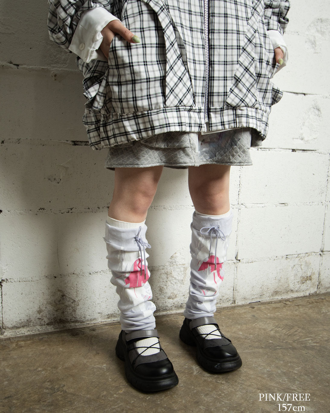 26AWPRE-GRAPHIC RIB LEG WARMERS